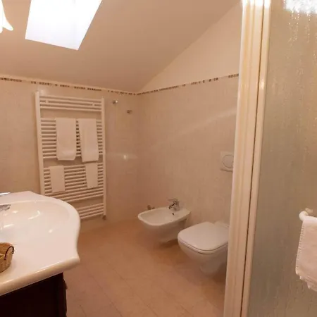 Hotel Corona Cuvio